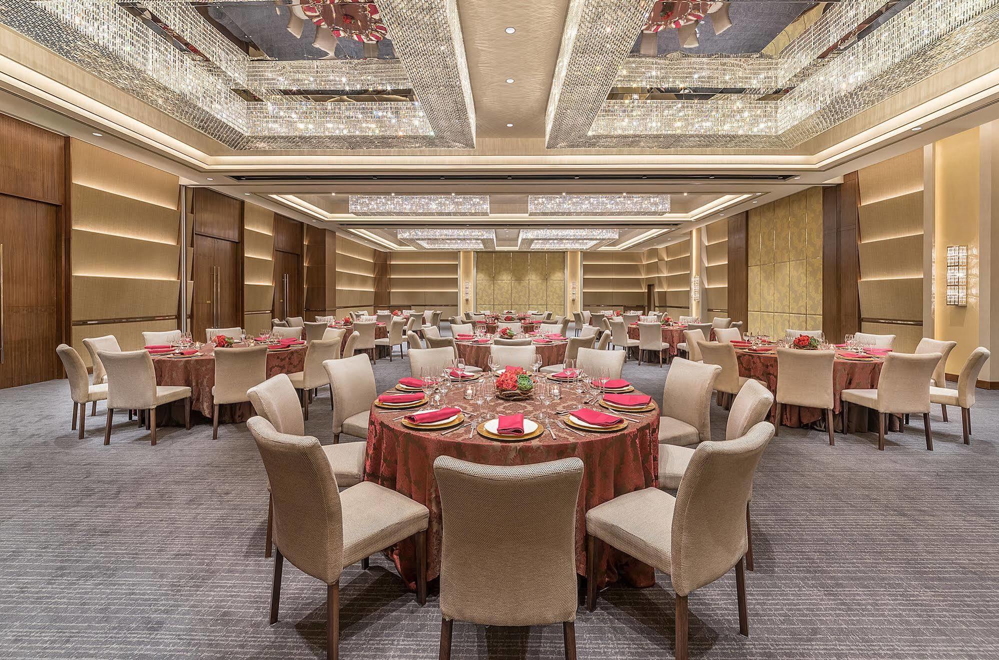 Ascott Bonifacio Global City Manila Taguig Dış mekan fotoğraf